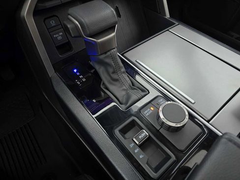 Certified 2024 Toyota Sequoia SR5 image 38