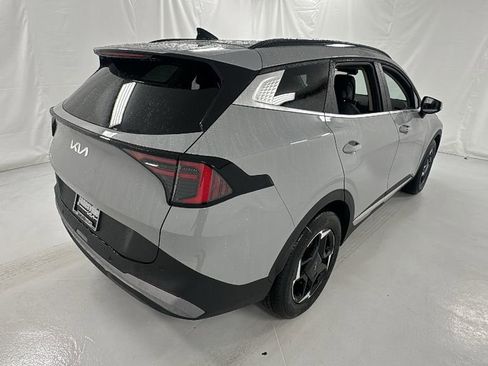 New 2026 Kia Sportage EX image 3