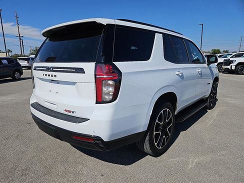 Used 2021 Chevrolet Tahoe RST w/ Luxury Package image 5
