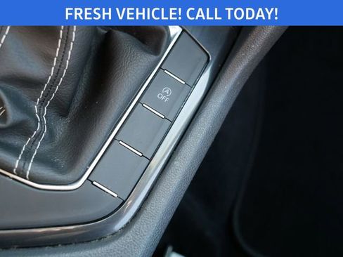 Certified 2023 Volkswagen Tiguan SE image 35