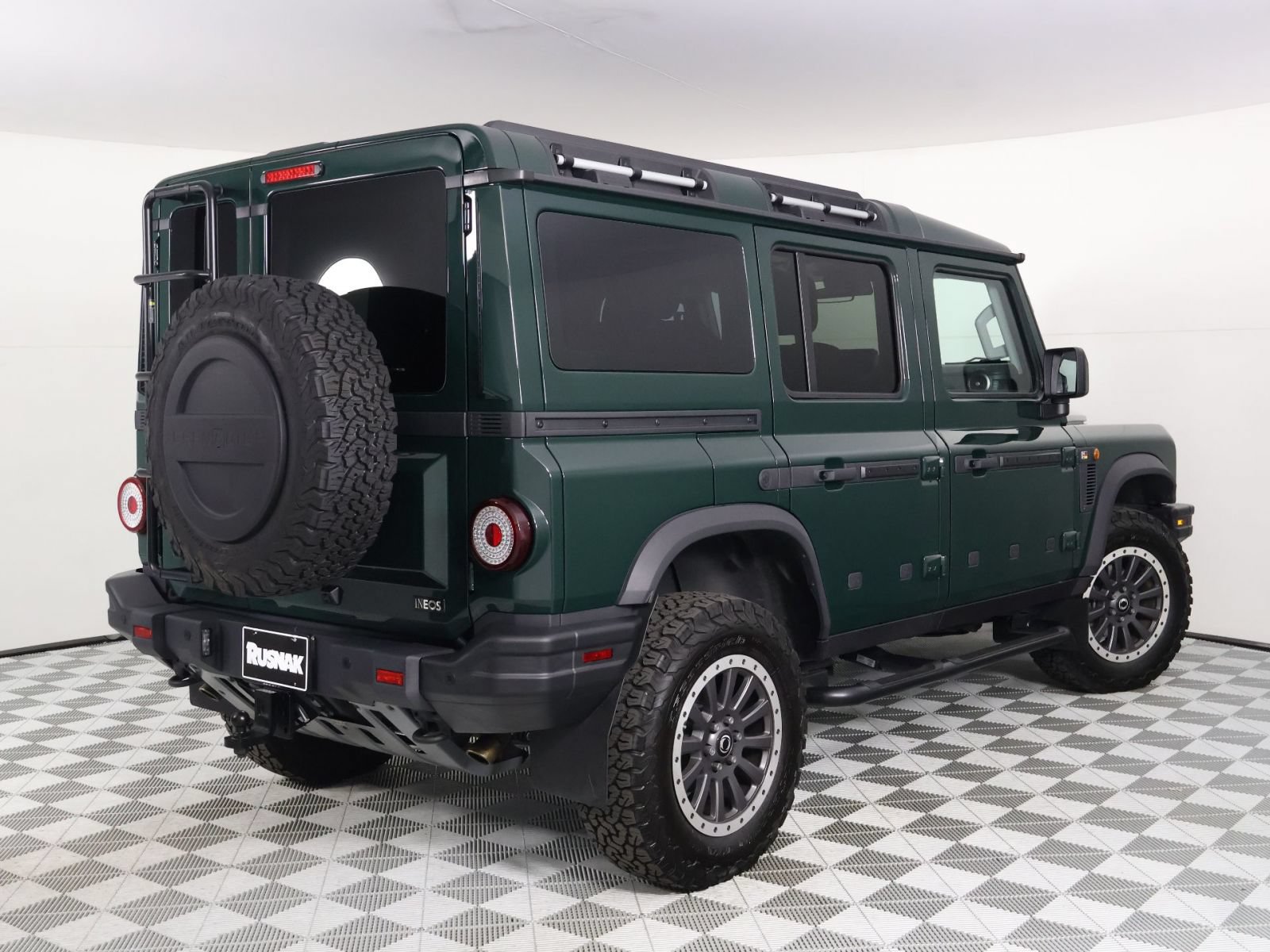 Used 2025 INEOS Grenadier Station Wagon AWD/4WD image 6