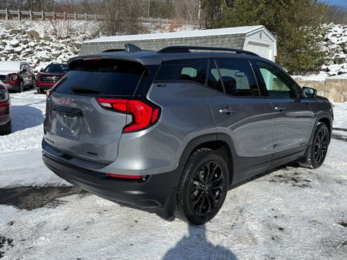 Used 2021 GMC Terrain SLT w/ Infotainment Package II image 5