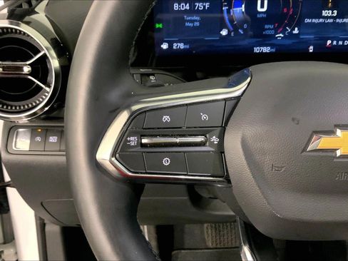 Used 2026 Chevrolet Equinox LT FWD image 18