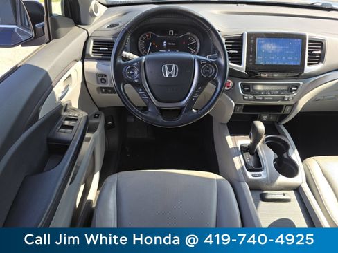 Certified 2017 Honda Ridgeline RTL-T image 25