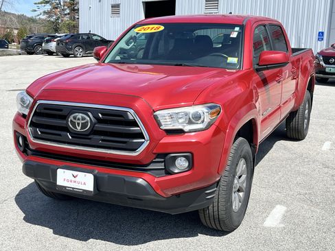 Used 2018 Toyota Tacoma SR5 image 3