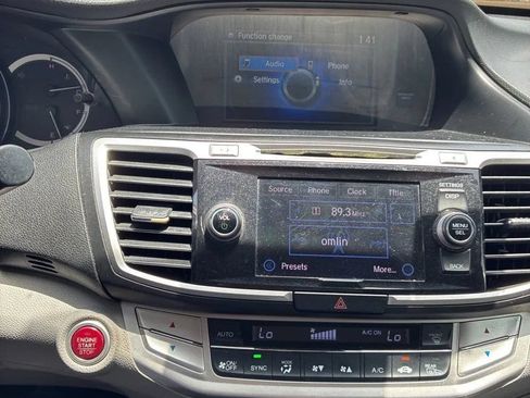 Used 2015 Honda Accord EX-L image 28