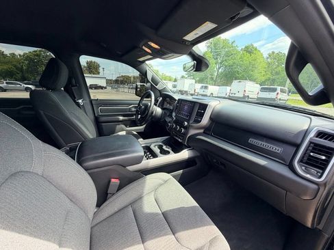 Used 2020 RAM 1500 Big Horn AWD/4WD image 11