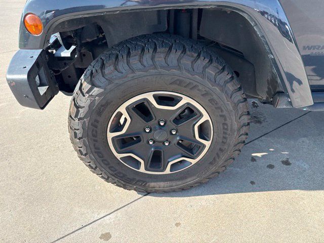 Used 2016 Jeep Wrangler Unlimited Rubicon AWD/4WD image 26