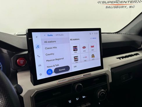 Used 2024 Toyota Tacoma TRD Sport image 16