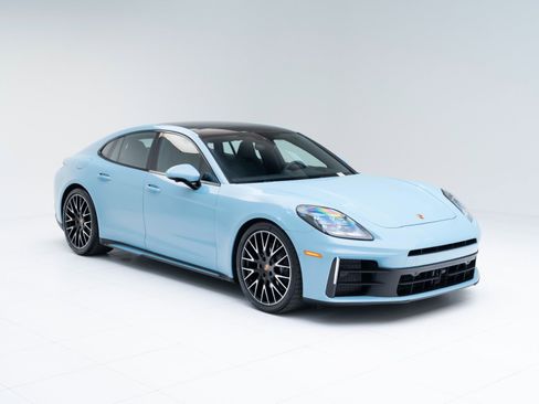 New 2026 Porsche Panamera 4 image 7