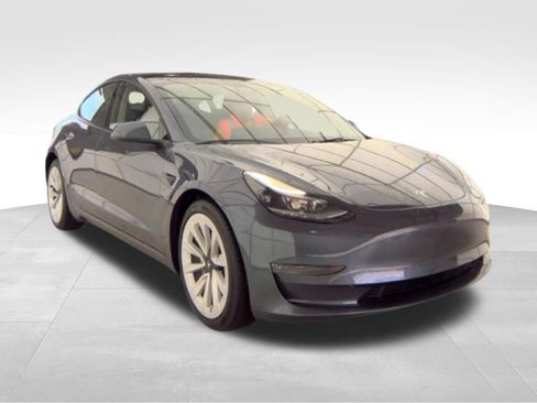 Used 2023 Tesla Model 3 Long Range AWD/4WD image 2