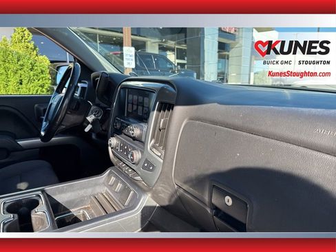 Used 2018 Chevrolet Silverado 1500 LT image 47