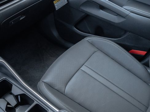 New 2026 Kia Sorento S FWD image 22