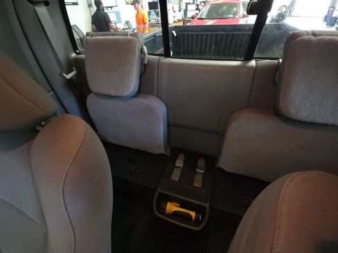 Used 2015 Toyota Tacoma PreRunner w/ TRD Off-Road Package RWD image 7