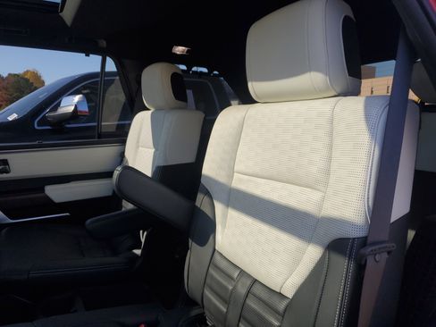 Used 2023 Toyota Sequoia Capstone image 9