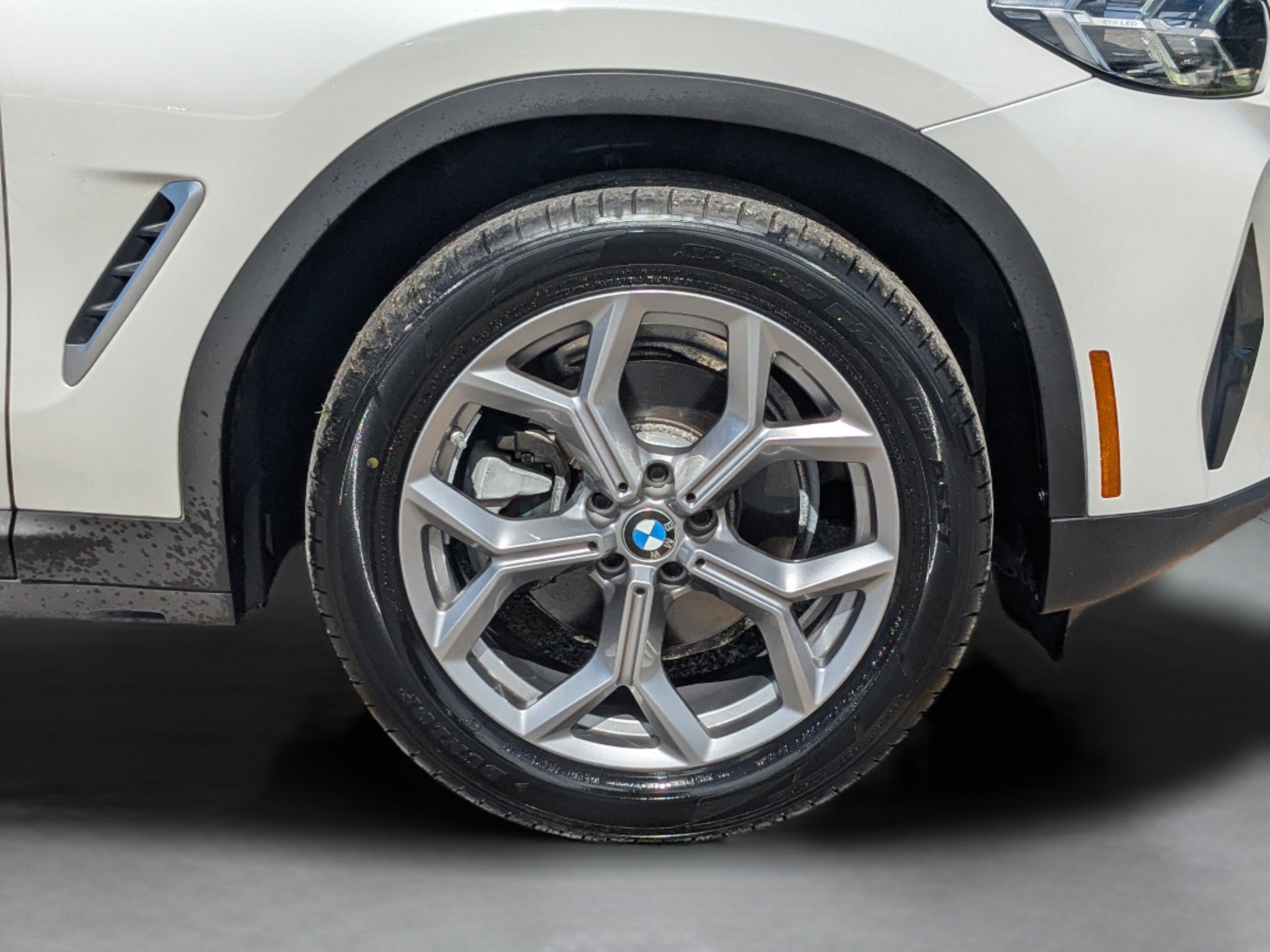 Used 2023 BMW X3 xDrive30i AWD/4WD image 11