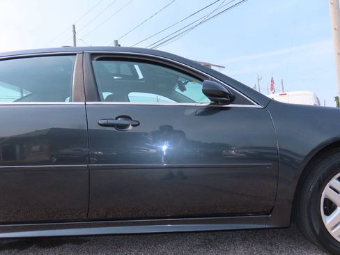 Used 2014 Chevrolet Impala LT w/ LT Sunroof Package FWD image 20