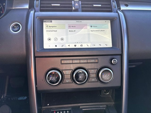 Used 2020 Land Rover Discovery Landmark AWD/4WD image 23
