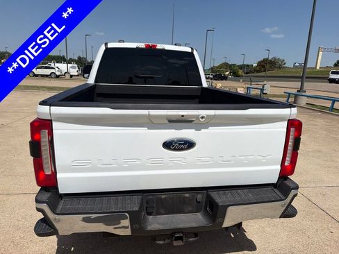 Used 2024 Ford F250 Lariat w/ Chrome Package AWD/4WD image 10