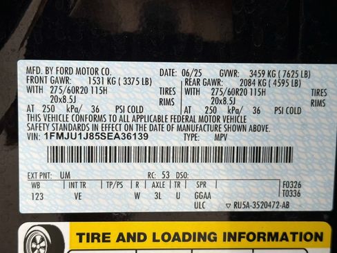 Used 2025 Ford Expedition Active AWD/4WD image 36