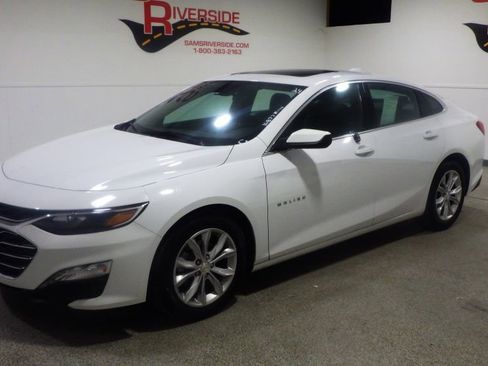 Used 2024 Chevrolet Malibu LT FWD image 1