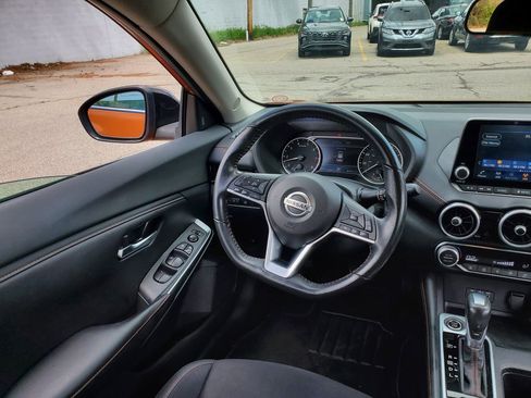Used 2022 Nissan Sentra SR FWD image 14