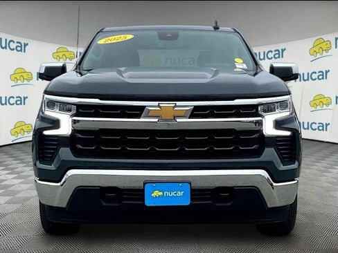 Used 2025 Chevrolet Silverado 1500 LT AWD/4WD image 2