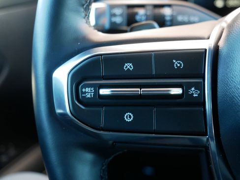 Used 2025 GMC Terrain Elevation image 28