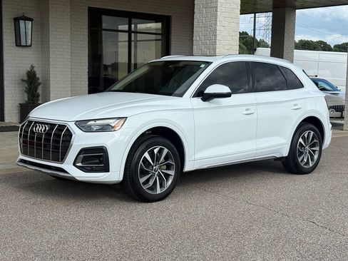Used 2021 Audi Q5 2.0T Premium Plus w/ Premium Plus Package AWD/4WD image 14