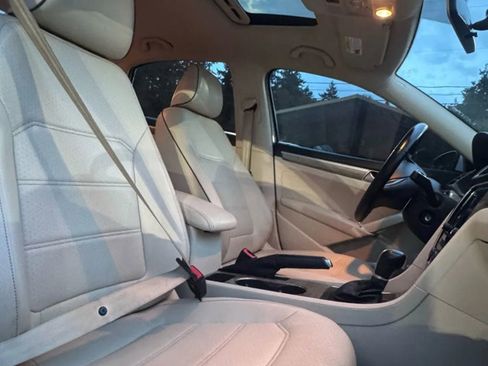 Used 2016 Volkswagen Passat 1.8T SE image 26