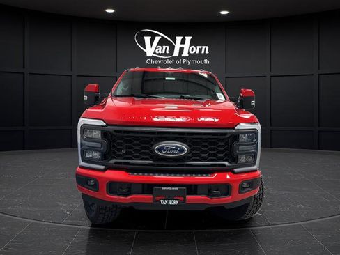 Used 2023 Ford F250 Lariat w/ Sport Appearance Package AWD/4WD image 8