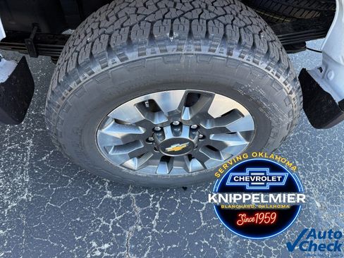 New 2026 Chevrolet Silverado 2500 Custom w/ Custom Value Package image 16