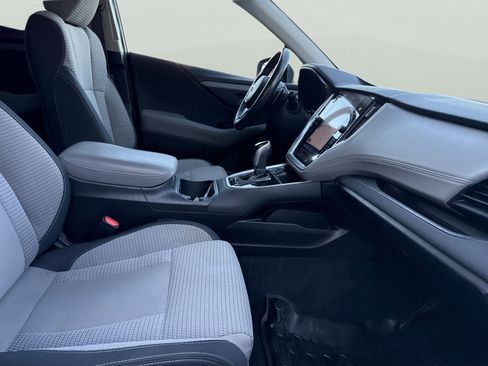 Used 2020 Subaru Outback Premium image 23