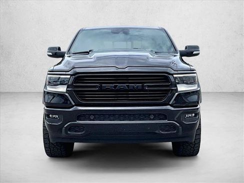 Used 2021 RAM 1500 Laramie AWD/4WD image 3