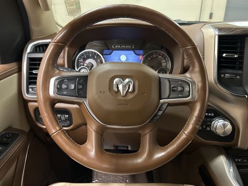Used 2019 RAM 1500 Laramie image 16