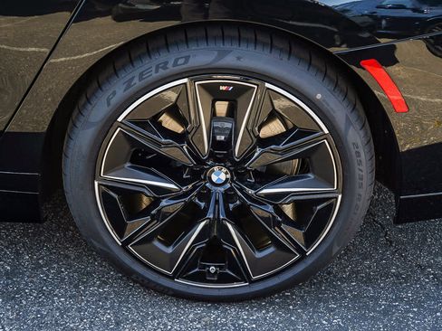 New 2026 BMW 740i w/ Premium Package image 11