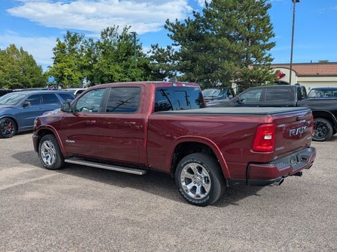Used 2025 RAM 1500 Big Horn AWD/4WD image 7