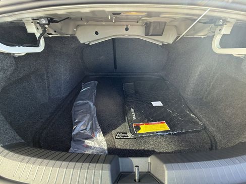 New 2026 Volkswagen Jetta SE image 22