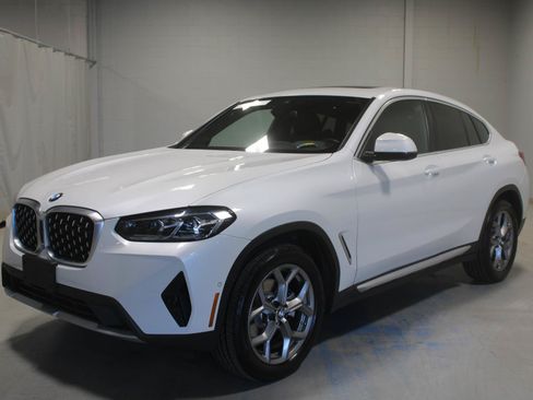 Used 2024 BMW X4 xDrive30i w/ Parking Assistance Package AWD/4WD image 1