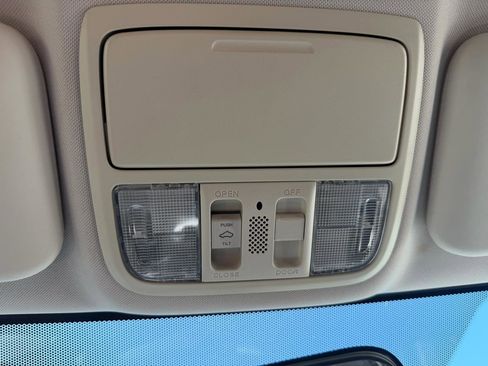 Used 2012 Honda CR-V EX-L image 11