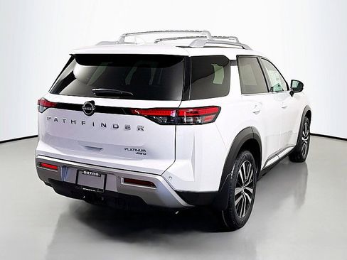 New 2025 Nissan Pathfinder Platinum w/ Cargo Package image 7