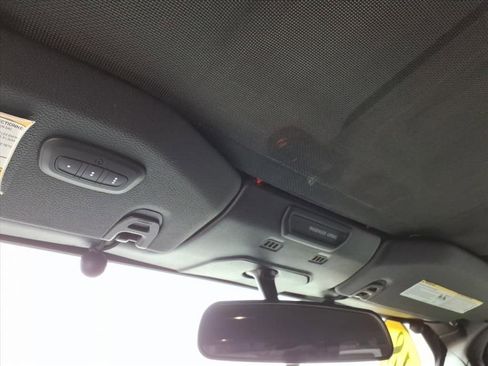 Used 2018 Jeep Wrangler Unlimited Sport S image 33