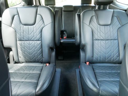 Certified 2025 Kia Telluride SX Prestige X-Line AWD/4WD image 13