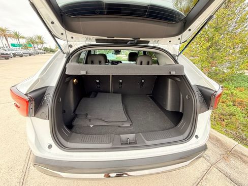 Used 2024 Chevrolet Trax ACTIV w/ Driver Confidence Package image 14