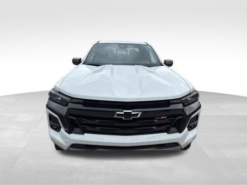 Certified 2023 Chevrolet Colorado Z71 w/ Z71 Convenience Package 2 AWD/4WD image 32