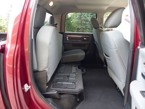 Used 2018 RAM 1500 Big Horn AWD/4WD image 48
