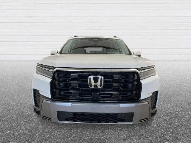 New 2026 Honda Pilot Touring image 10