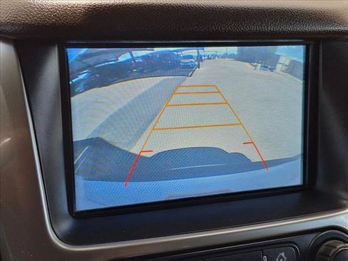 Used 2017 Chevrolet Suburban LT AWD/4WD image 15