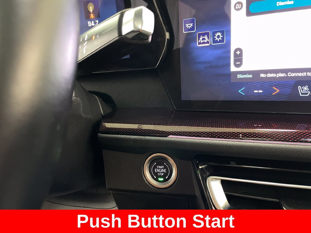 Used 2024 Chevrolet Traverse RS w/ LPO, Floor Liner Package AWD/4WD image 8