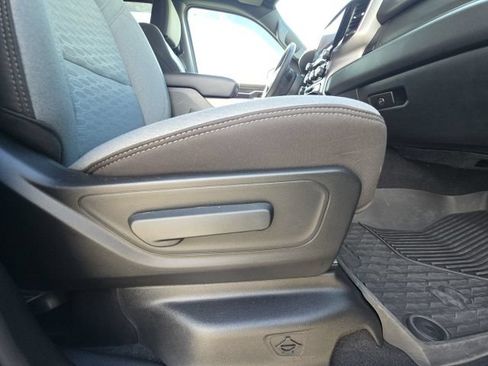 Used 2025 RAM 1500 Big Horn AWD/4WD image 19